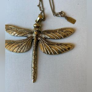 ➷ 5/$25 IGWT Dragonfly Statement Necklace